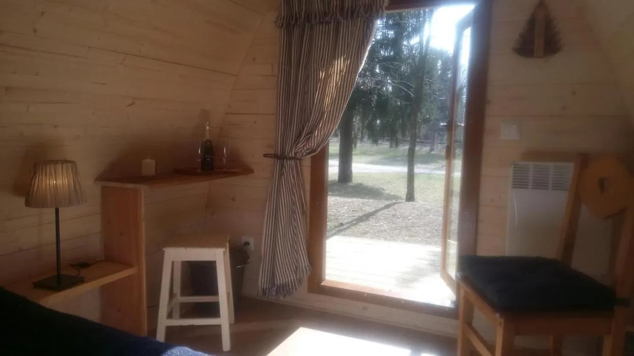 Cabane En Bois Pod 2 Champfromier 0*,
